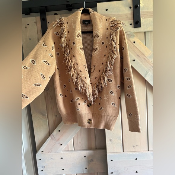 NWOT Lumiere Fringe Button Front Sweater - Picture 6 of 9